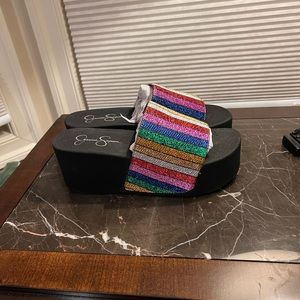 Jessica Simpson 🌈 metallic Faille slides (10)